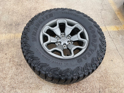 18" Dodge Ram 1500 TRX RHO Gray OEM 66002 wheel rim TERRITORY A/T 35"