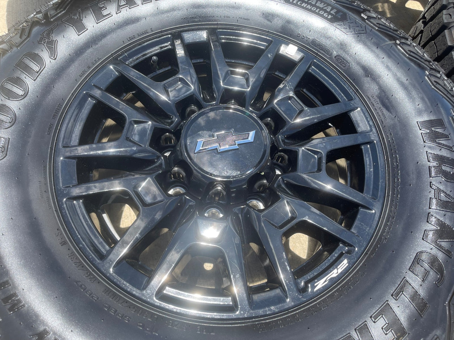 18" Chevy Silverado ZR2 Trail Boss 2500 OEM wheels rims # 14122 2011-2027 NEW