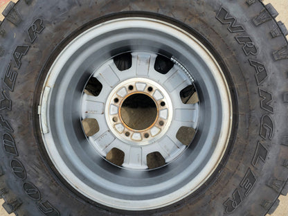 (1) 18" Ford F-250 F-350 OEM TREMOR 10482 rim wheel DURATRAC Spare