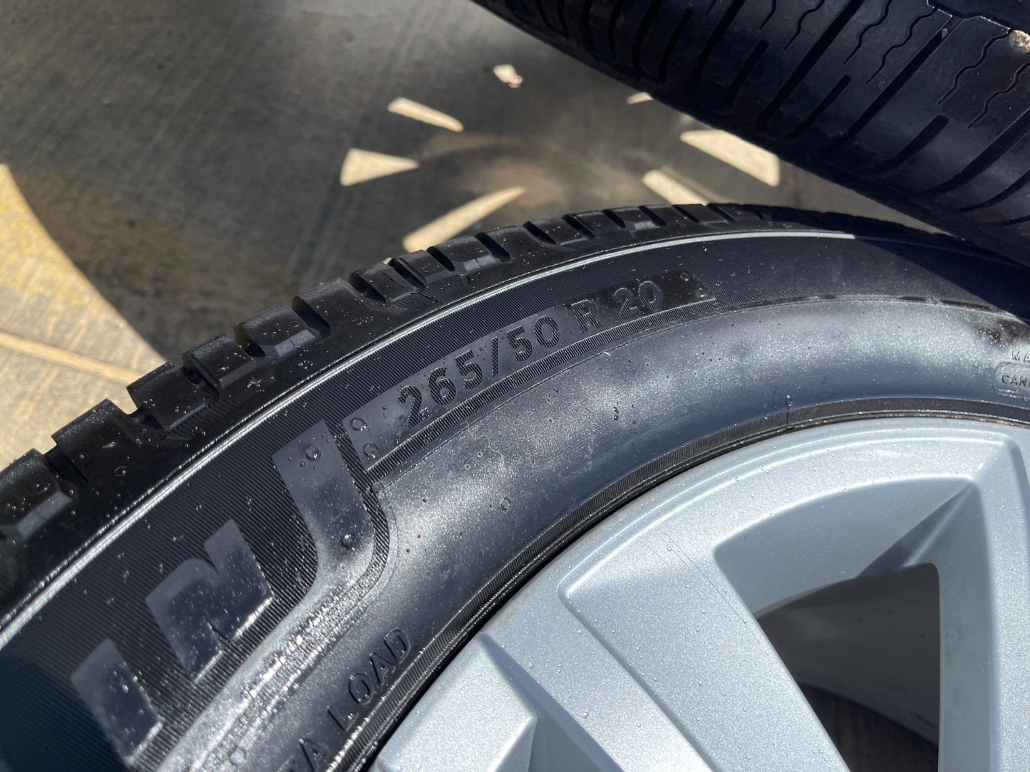 20" VW Atlas OEM wheels rims 70076 Audi Q7 Q8 SET tires MICHELIN