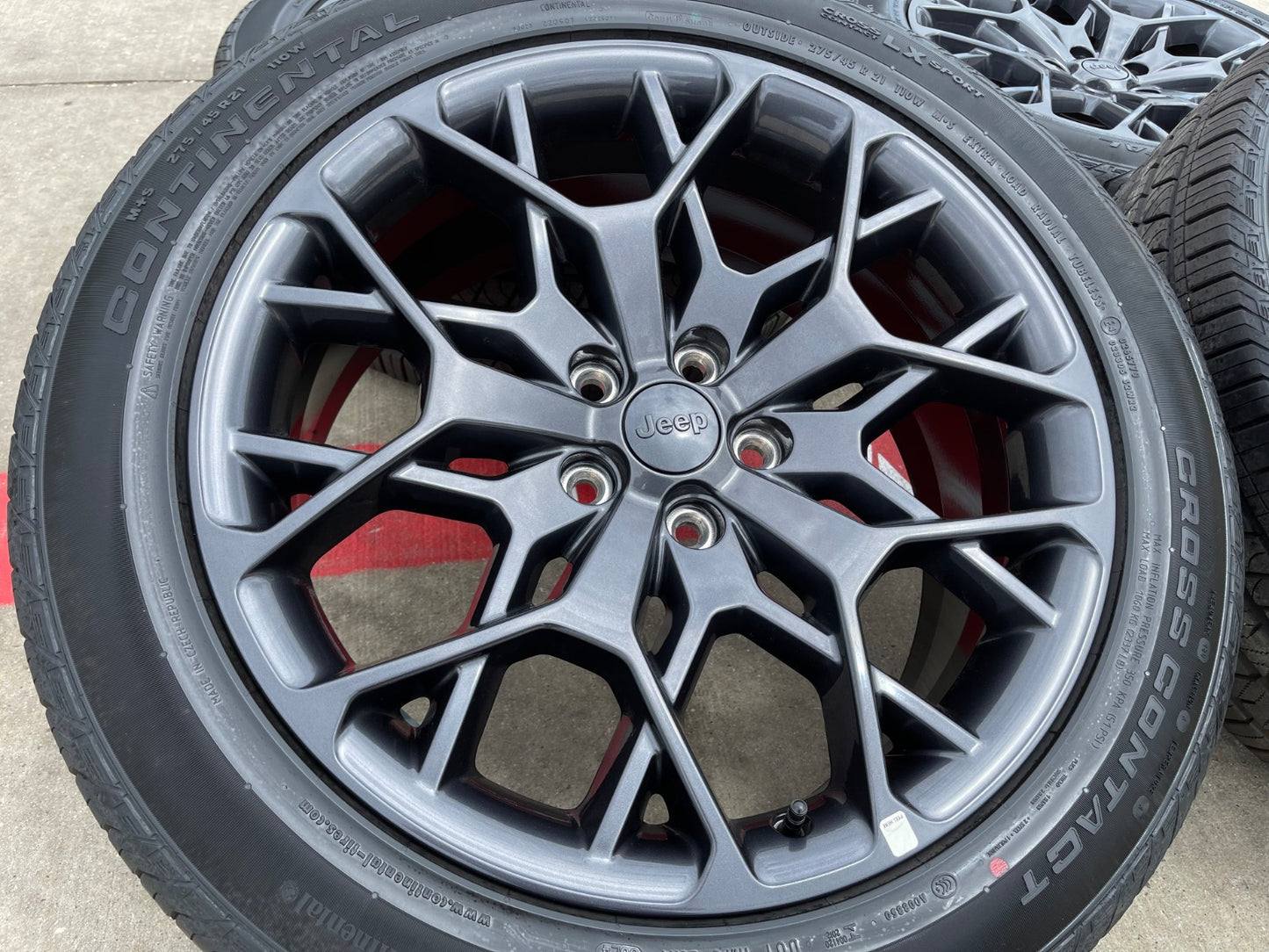 21" Jeep Grand Cherokee L OEM wheels rims 9291 Durango tires SET CONTINENTAL