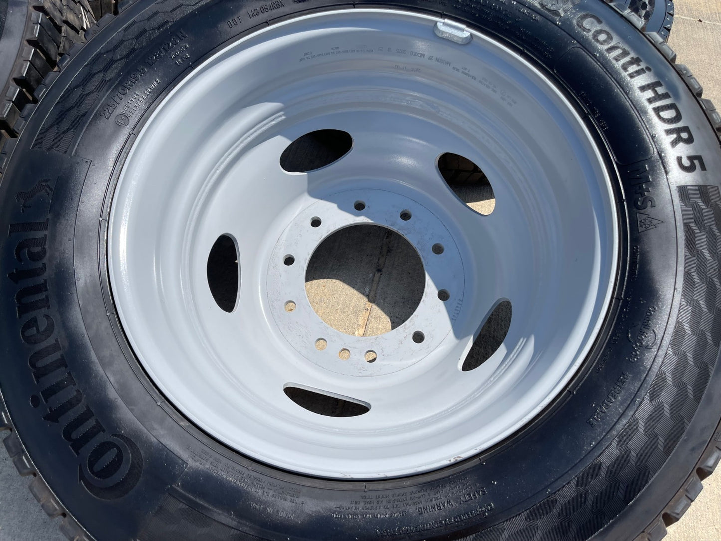 19.5" Ford F-450 Dually F-550 rims wheels RAM 4500 OEM 10x225 CONTINENTAL NEW