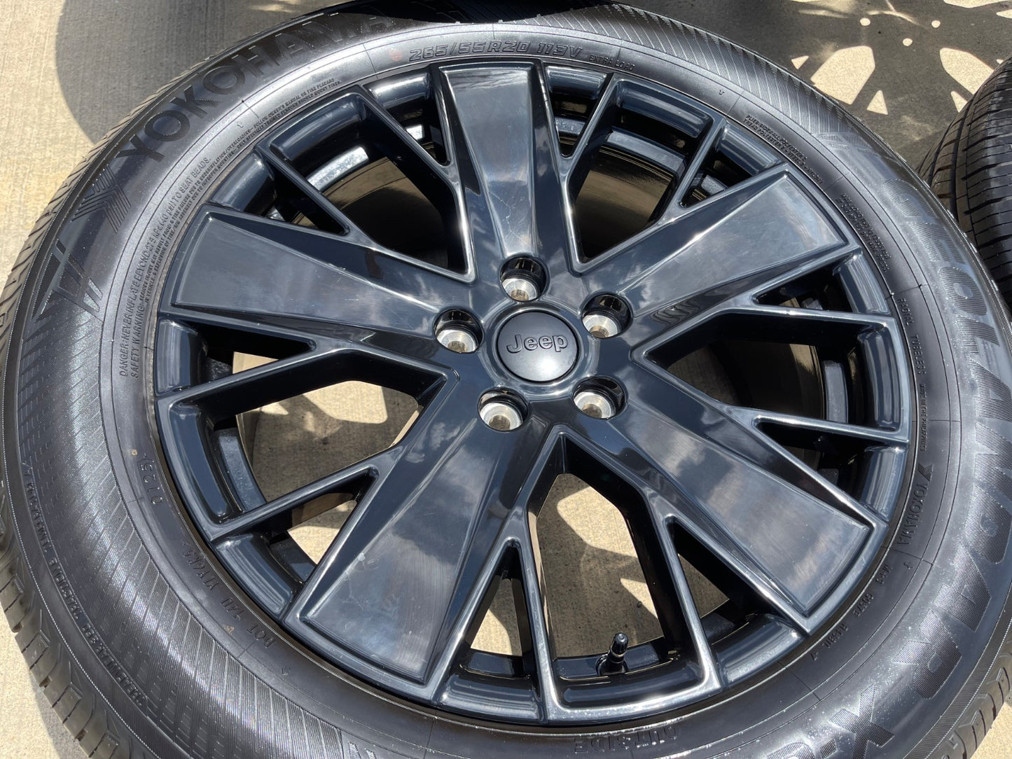 20" Jeep Grand Cherokee L OEM wheels rims Durango SET 2024 2025 2026 2027 NEW