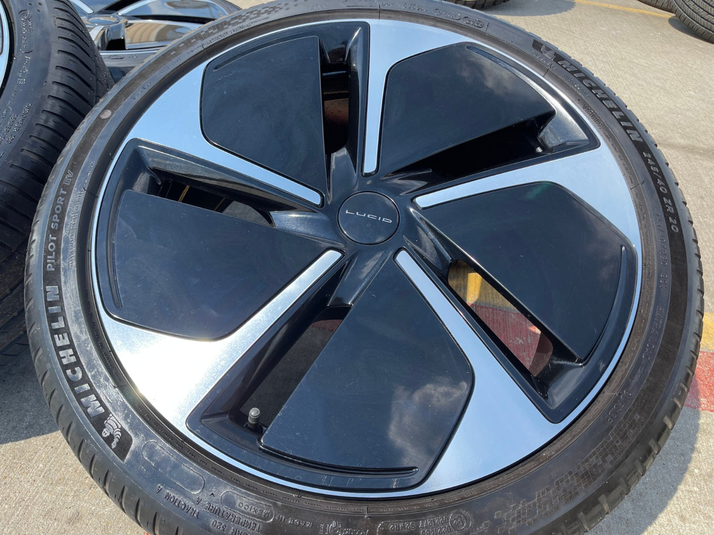 20" Lucid Air OEM Grand Touring 95709 95710 wheels rims 2022 2023 2024 2025 2026