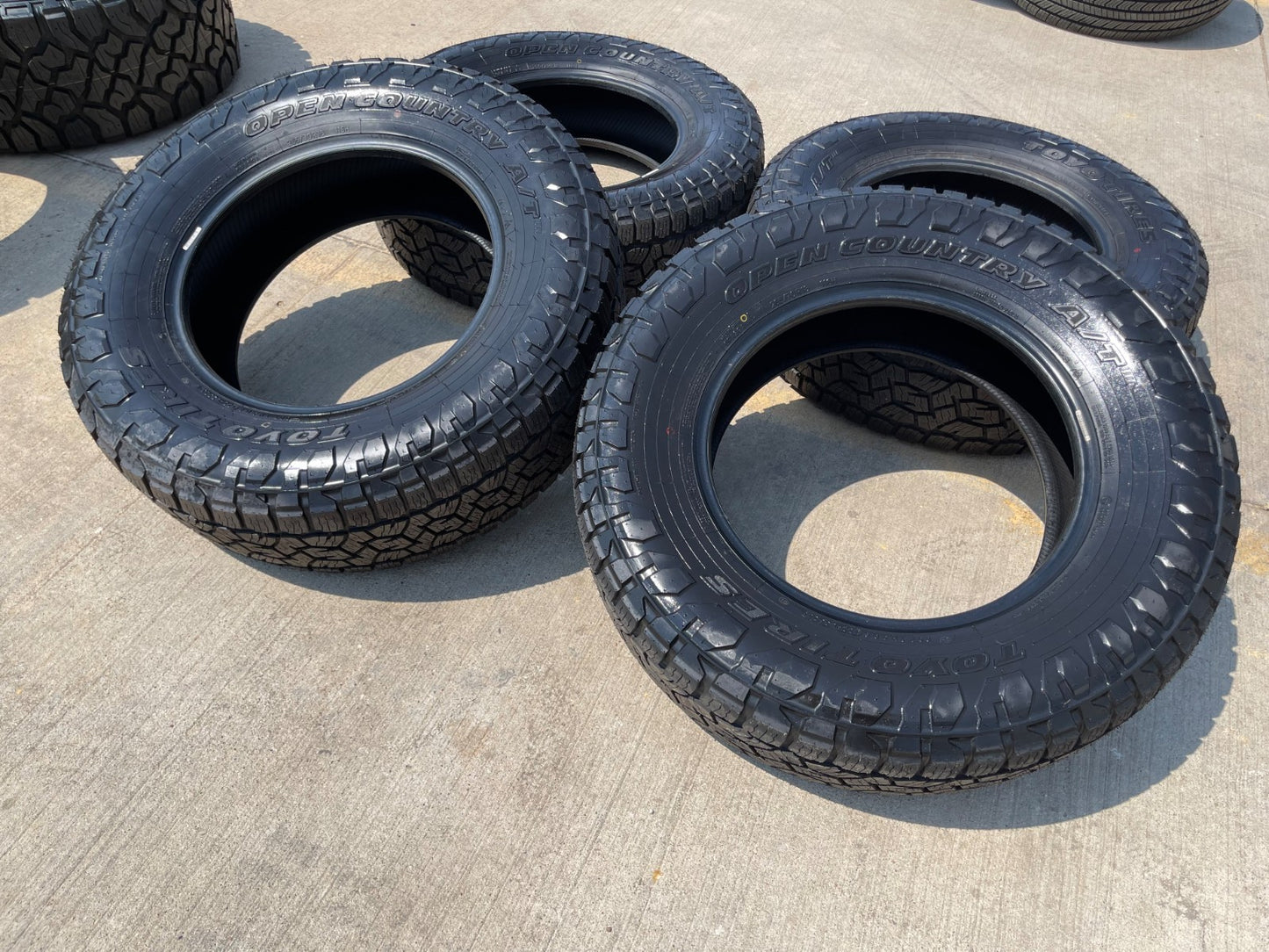 (4) 265/70/18 Toyo Open Country A/T3 tires SET 116H M+S 265/70R18 TAKE OFFS NEW