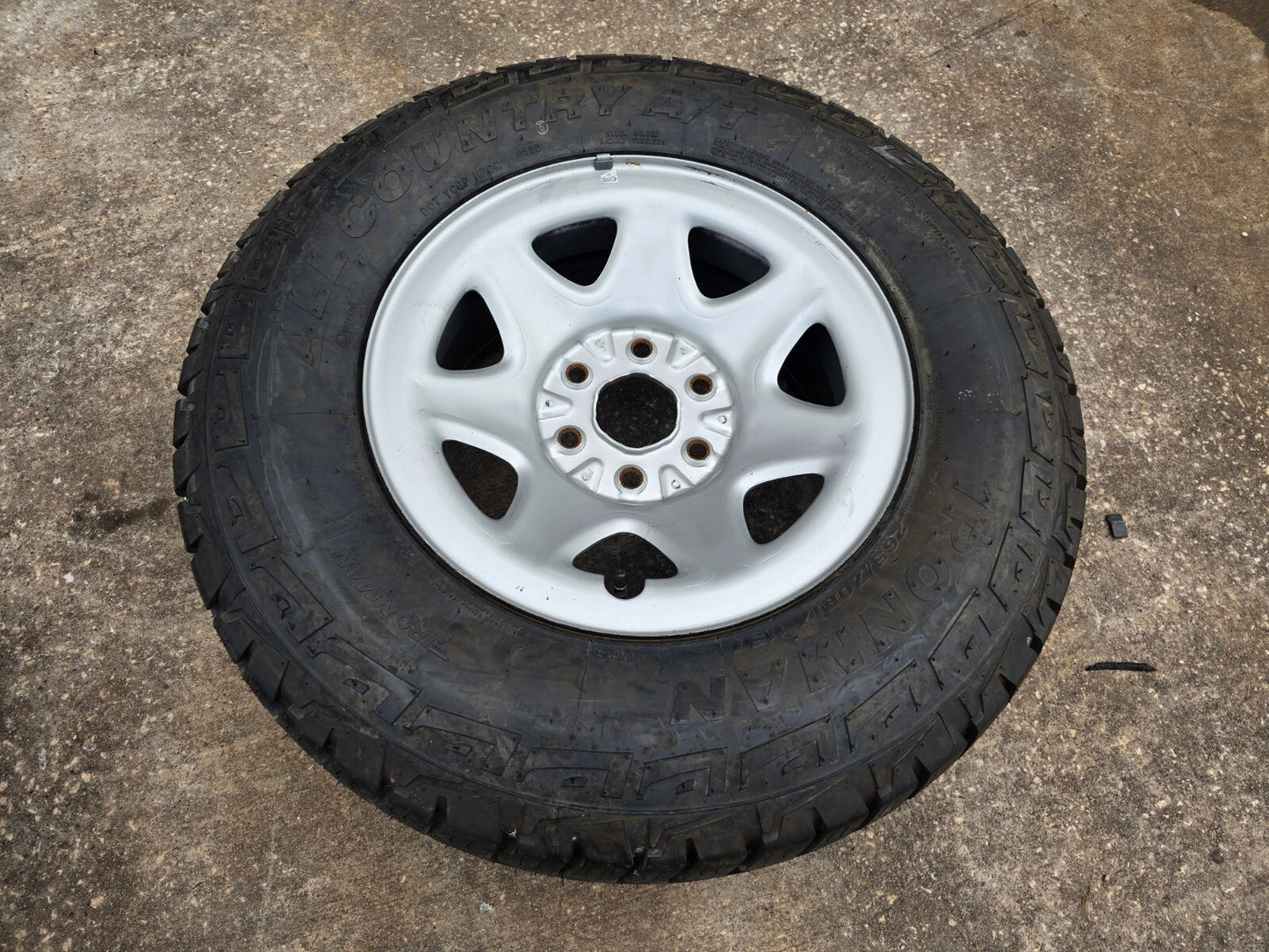 17" Chevy Silverado 1500 Tahoe Sierra OEM 5659 5655 wheel rim tire IRONMAN NEW
