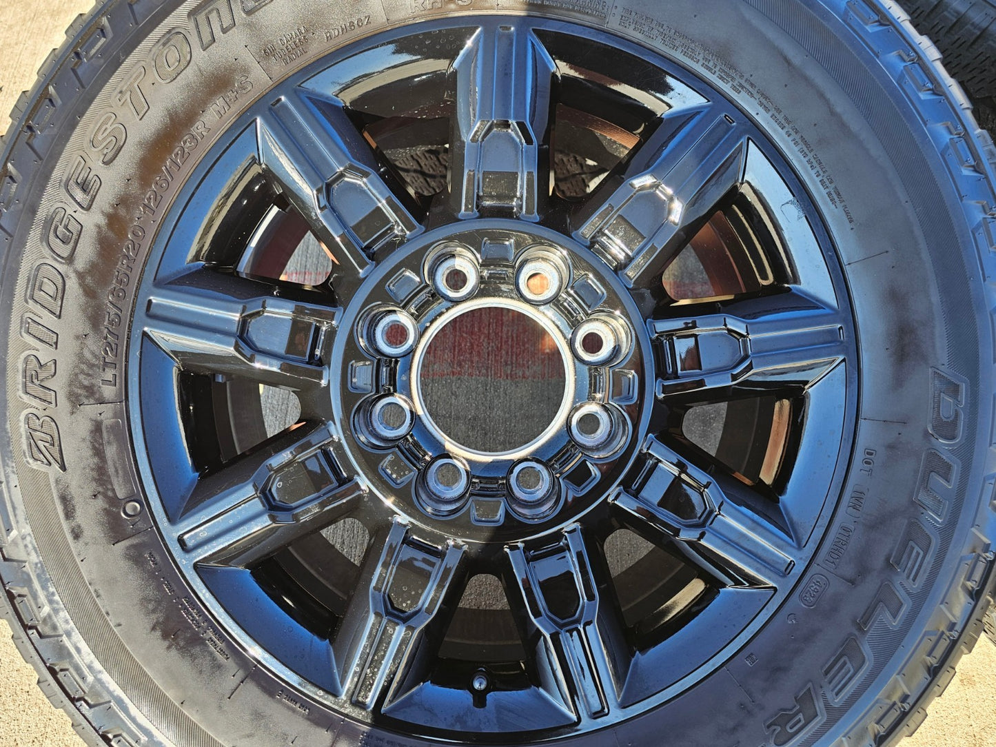 20" GMC Sierra DENALI 2500 3500 OEM 14137 5963 wheels rims Silverado tires A/T