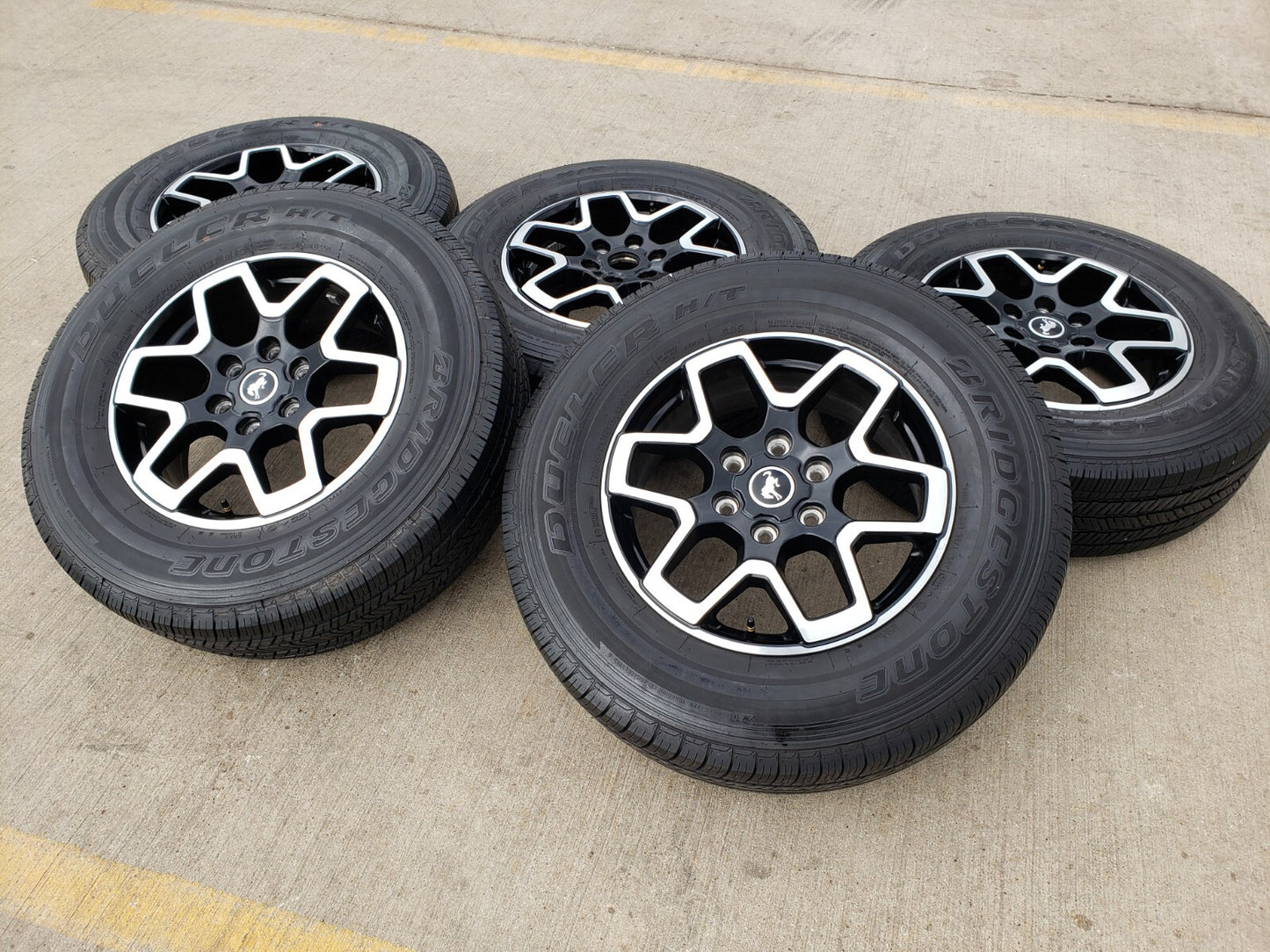 18" Ford Bronco wheels rims tires black 95213 Ranger tires BRIDGESTONE DUELER HT