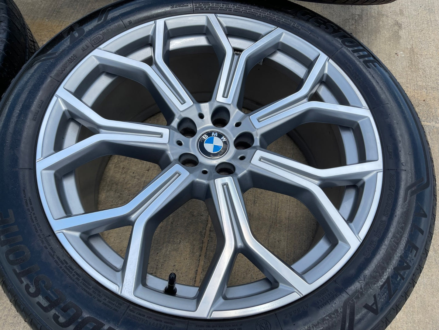 21" BMW X6 X7 OEM 86533 96409 Series 753 wheels rims tires BRIDGESTONE