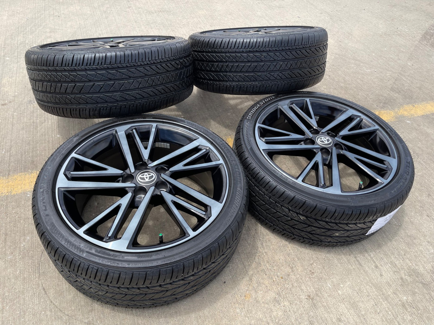 19" Toyota Camry XSE OEM 95975 wheels rims Avalon Lexus 2025 2026 BRIDGESTONE