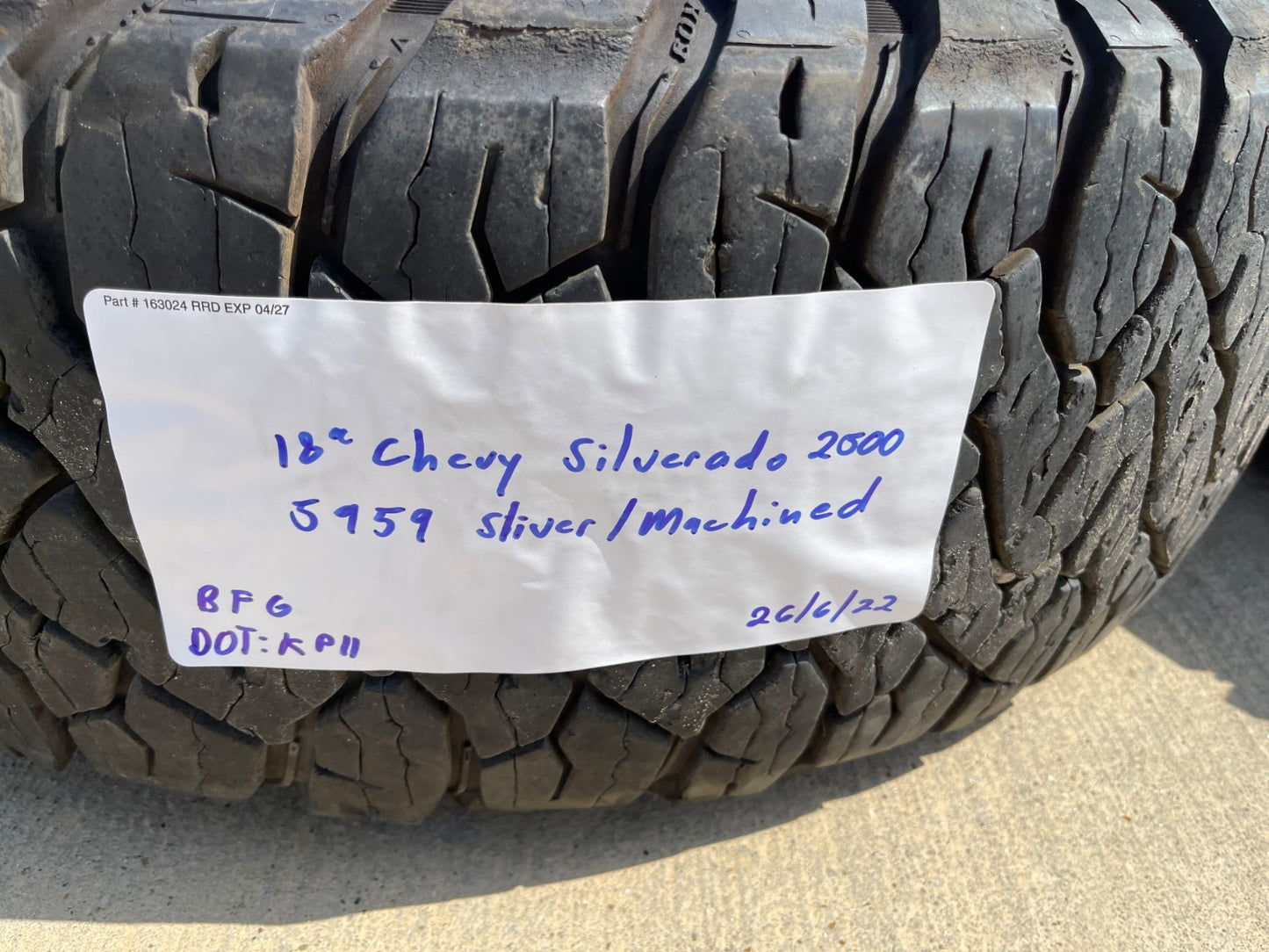18" Chevy Silverado 2500 3500 OEM 5959 wheels rims tires SET BFG KO3 A/T