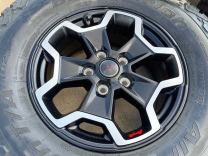 17" Jeep Wrangler RUBICON OEM wheels rims tires 9237 SET black BFG 33"