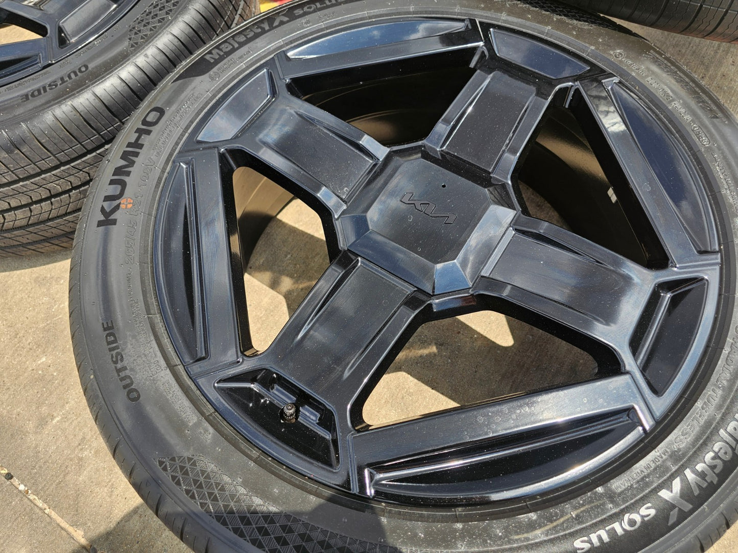 21" Kia Telluride Prestige OEM wheels rims Sorento Sedona SET 2025 2026 2027 NEW