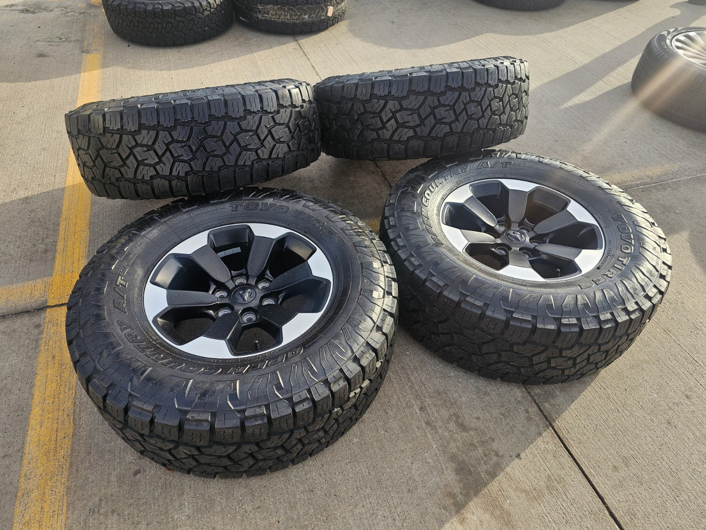 18" Dodge Ram 1500 Rebel Black OEM 2671 wheels rims SET TOYO A/T3 35"