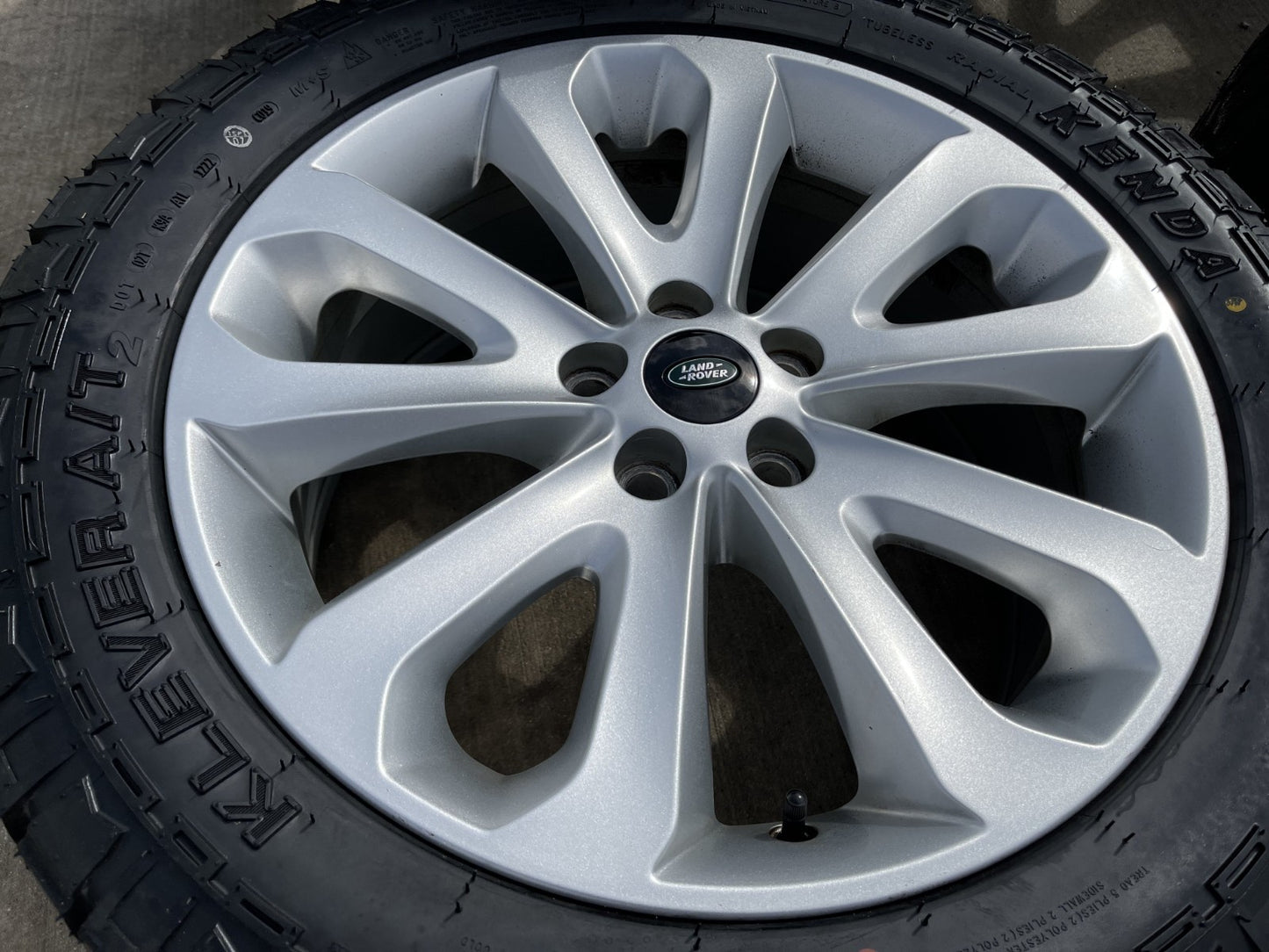 20" Range Rover OEM 72245 wheels rims Land Defender tires NEW KENDA