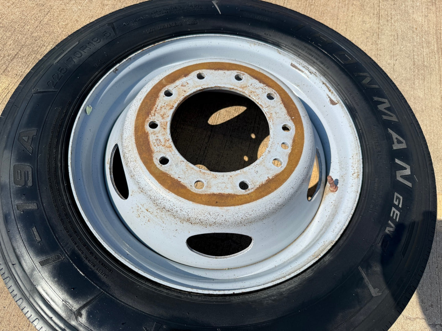19.5" Ford F-450 Dually F-550 rim RAM 4500 OEM 10x225 spare