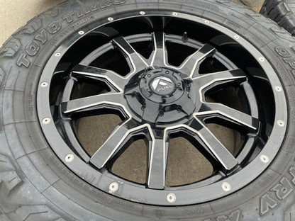20x9 Fuel Vandal D627 Chevy Silverado Ford F-150 RAM wheels rims 6x139 6x135