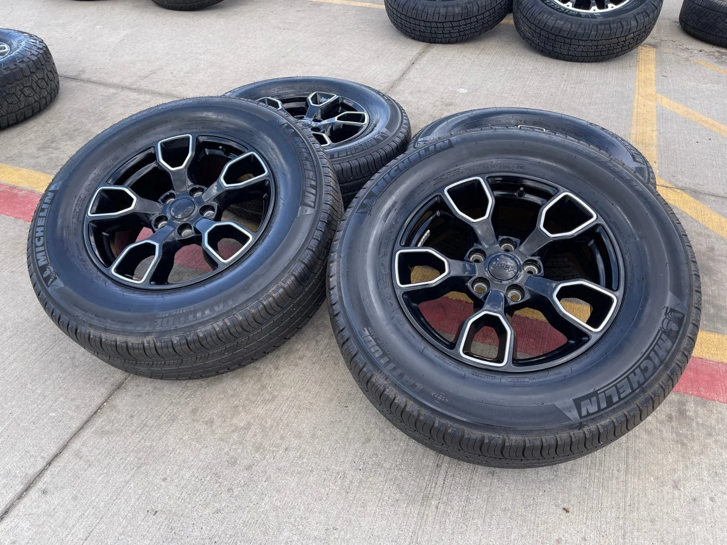 18" Jeep Wrangler SMOKY MOUNTAIN Black OEM 9198 wheels rims tires MICHELIN NEW