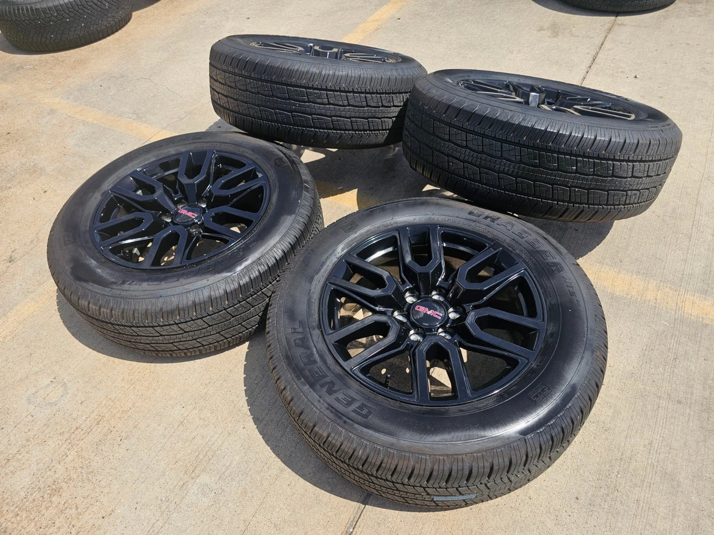 20" GMC Sierra Yukon Chevy OEM black 5914 5918 wheels rims 2023 2024 2025 2026