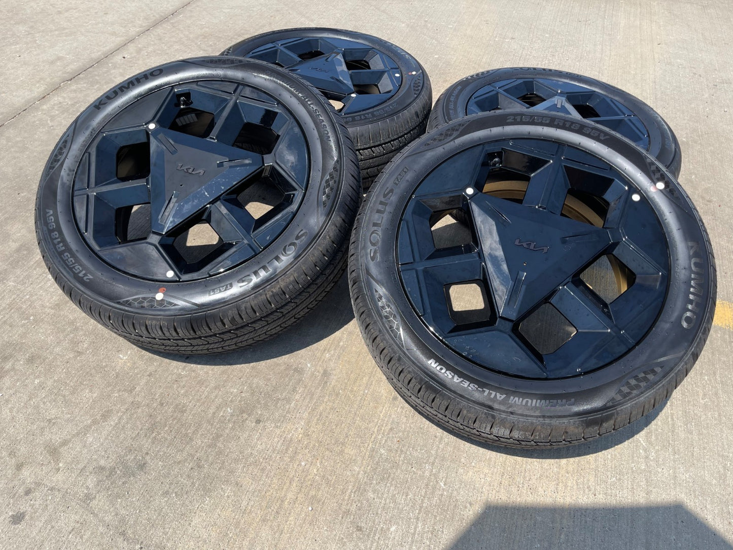 18" Kia K4 K5 Soul Seltos OEM wheels rims Stinger Forte 2026 2027 SET NEW