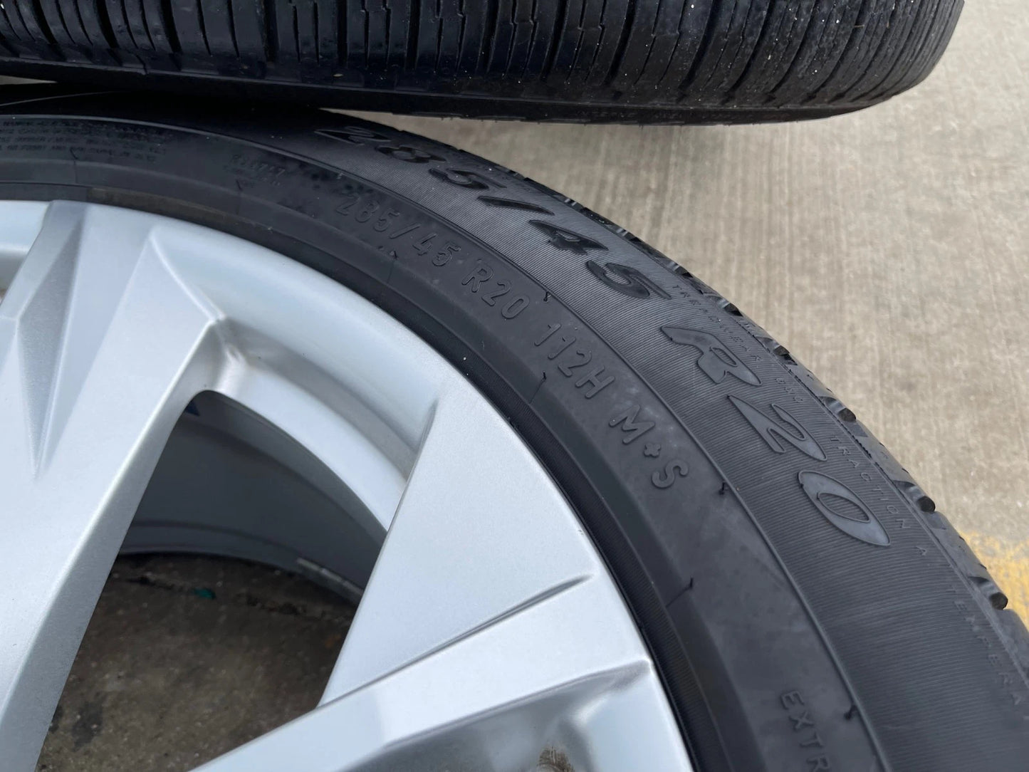 20" Audi Q7 OEM wheels rims Q8 RS S VW Atlas 12053 tires 2021 2022 2023 2024