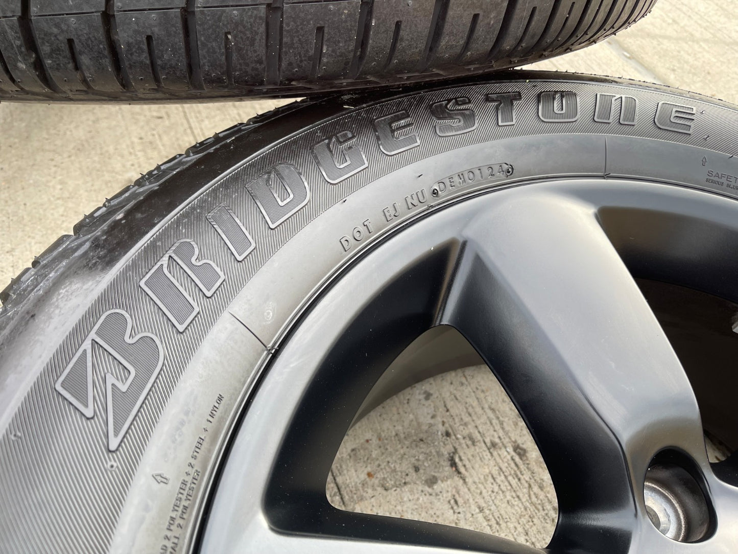 20" Dodge Ram 1500 OEM wheels rims 2495 black 5x139 tires BRIDGSETONE NEW