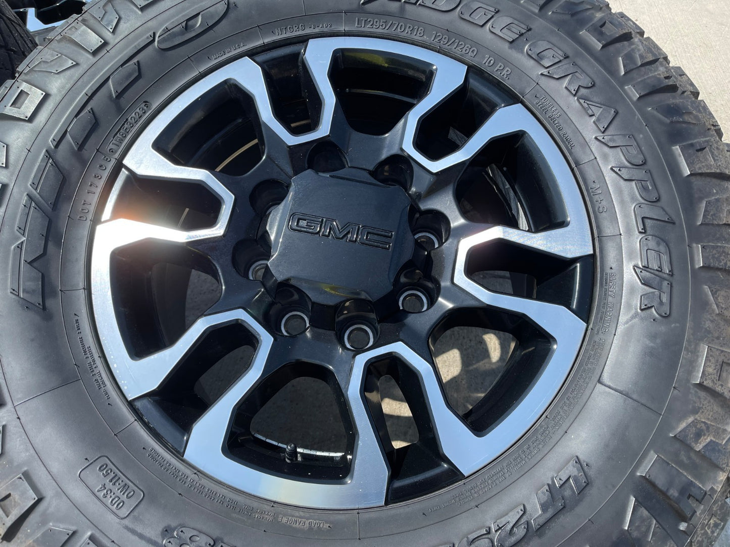18" GMC Sierra AT4X Chevy Silverado 2500 3500 OEM 5949 wheels rims SET NITRO 34"