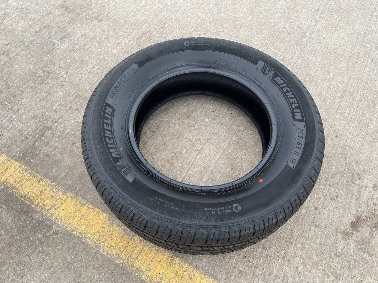 265/65/18 Michelin Primacy LTX tire F-150 Yukon Silverado 265/65r18 NEW TAKE OFF