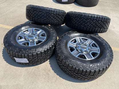 18" Ford F-250 F-350 Lariat FX-4 OEM wheels 10480 10298 tires GOODEYAR M/T 35"