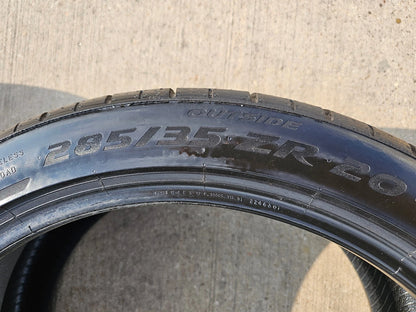 (2) 225/35/19 + (2) 285/35/20 Pirelli P Zero Corsa tires McLaren