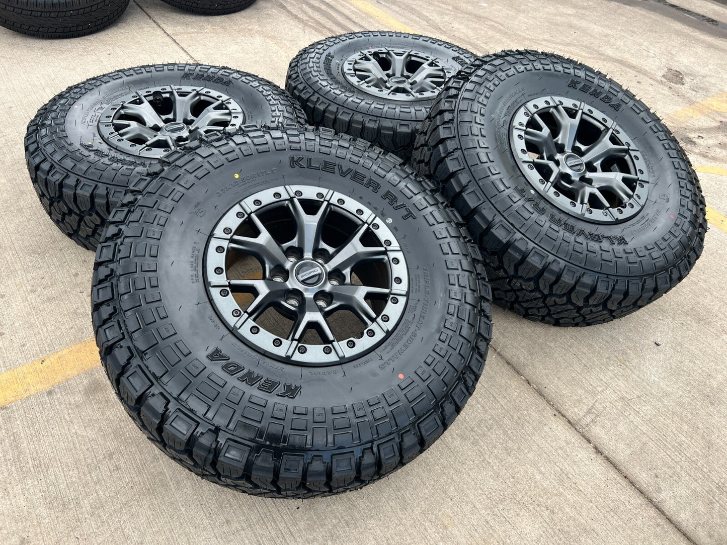 17" Ford F-150 Raptor OEM BEADLOCK 10460 rims wheels tires 37" R/T NEW