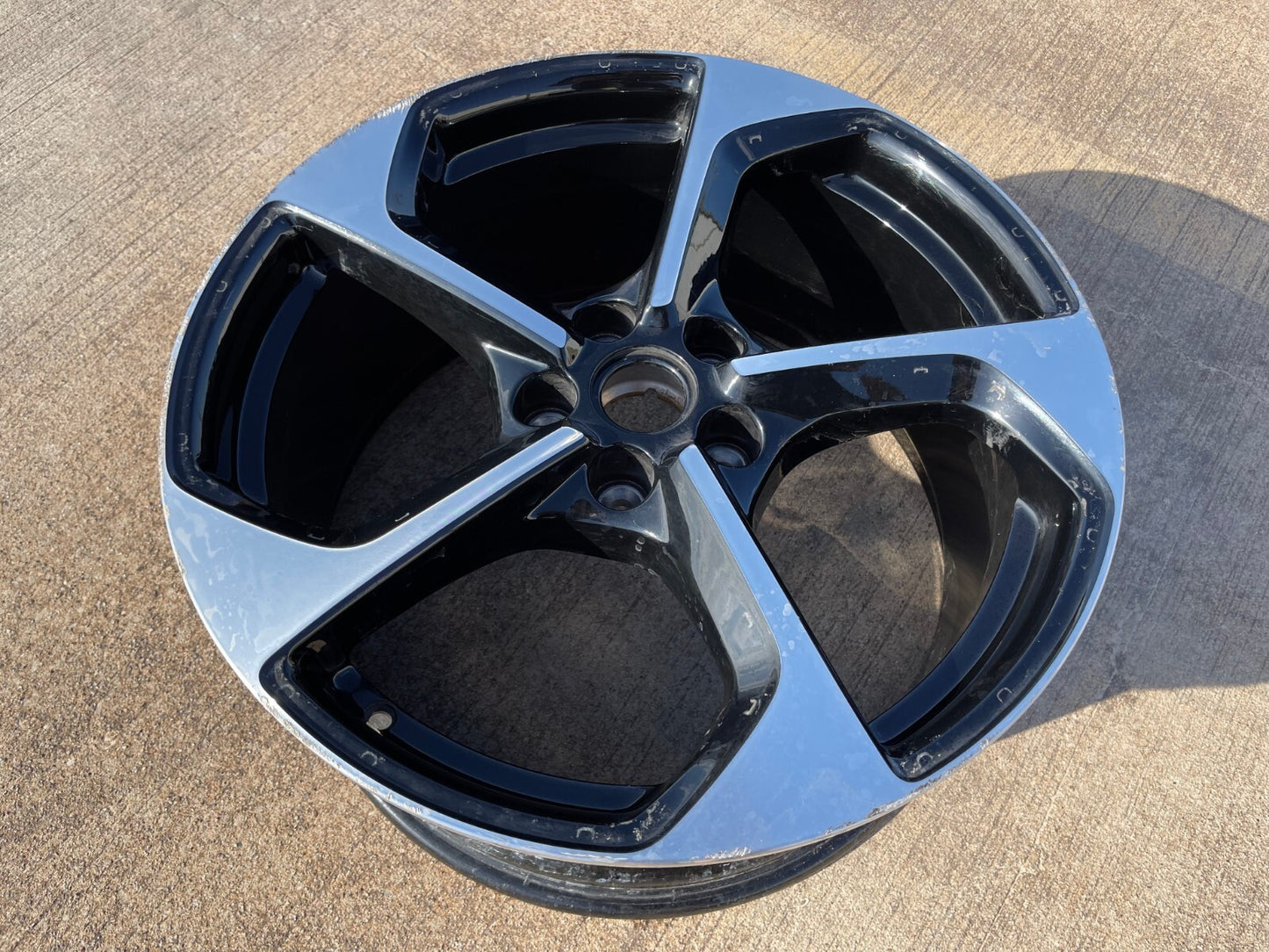 20" 20x9.5 Lucid Air OEM Grand Touring black wheel rim REAR 2022 2023 2024 2025