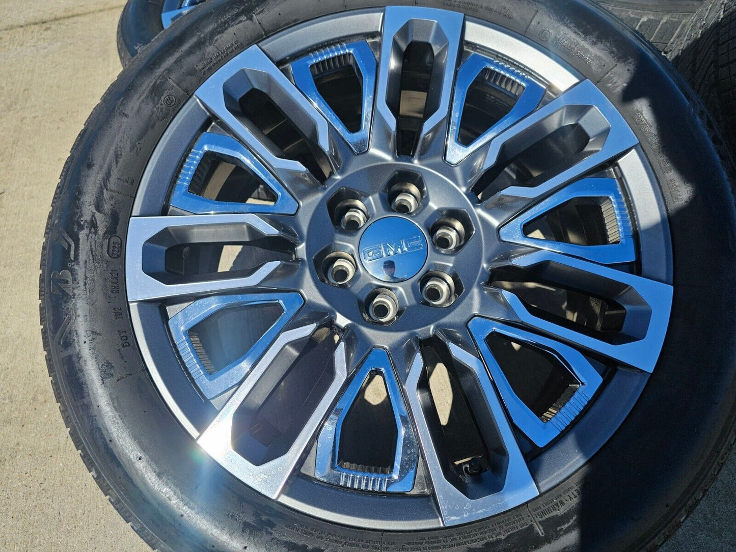 22" GMC Yukon Chevy Tahoe Escalade OEM 95486 wheels rims 2022 2023 2024 2025