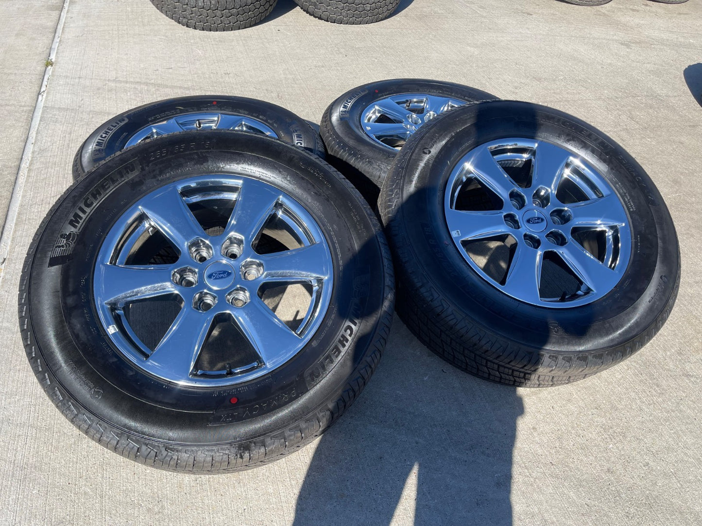 18" Ford F-150 Lariat OEM rims wheel 10168 tires Expedition MICHELIN NEW