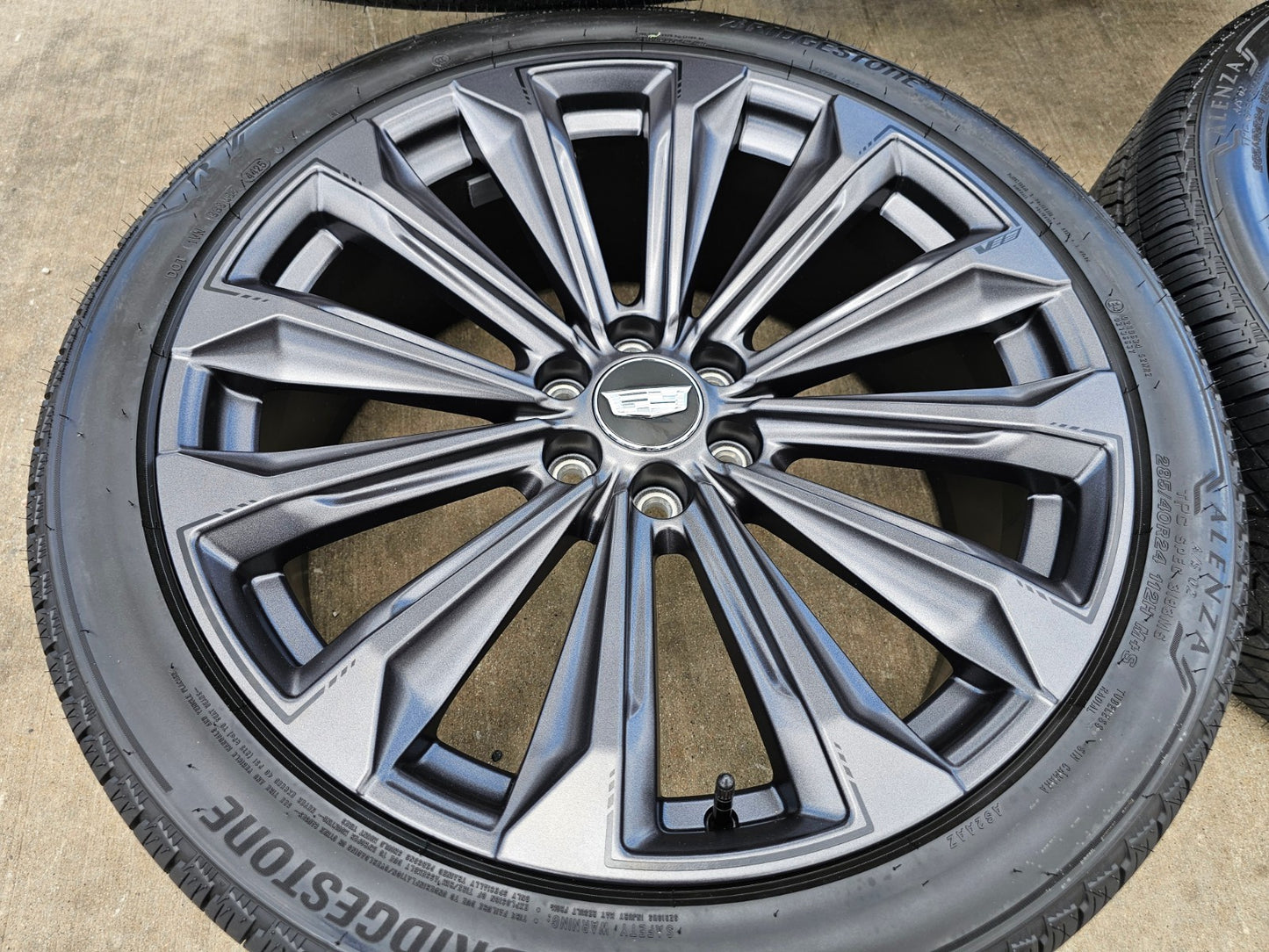 24" Cadillac Escalade V PLATINUM OEM wheels rims tires 2024 2025 2026 2027 NEW