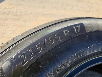 225/65/17 Michelin Primacy A/S tire 102H