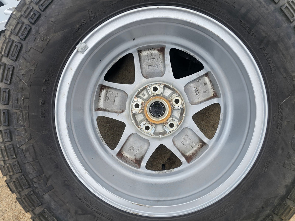 (1) 17" Jeep Gladiator OEM wheels rims 9074 Wrangler Kenda Klever A/T spare