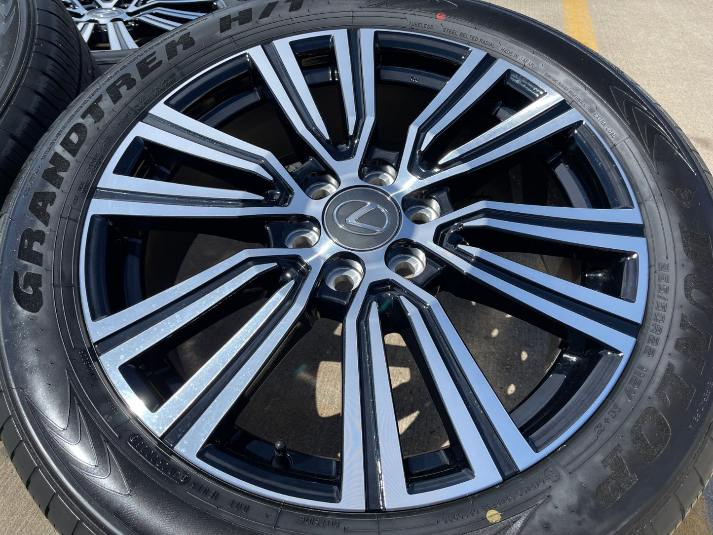 22" Lexus LX600 OEM wheels rims 74402 Toyota Tundra Sequoia 2025 2026 2027