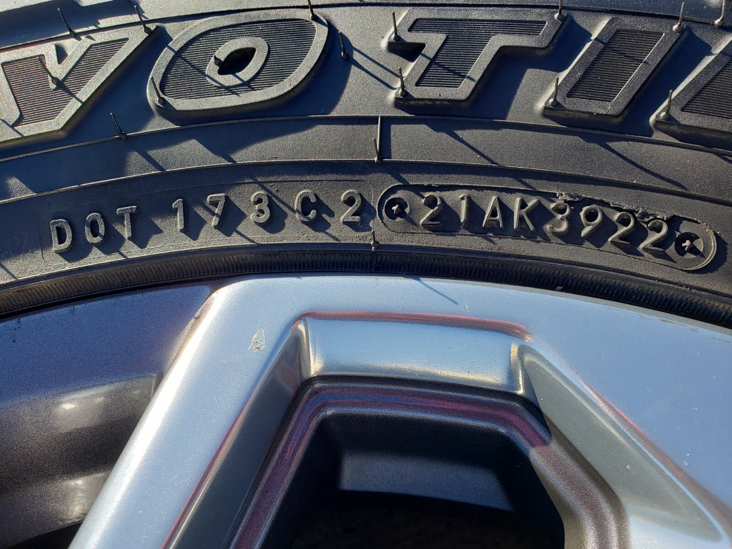 20" GMC Sierra Yukon AT4 Tahoe Silverado OEM 95369 wheels rims TOYO 34"