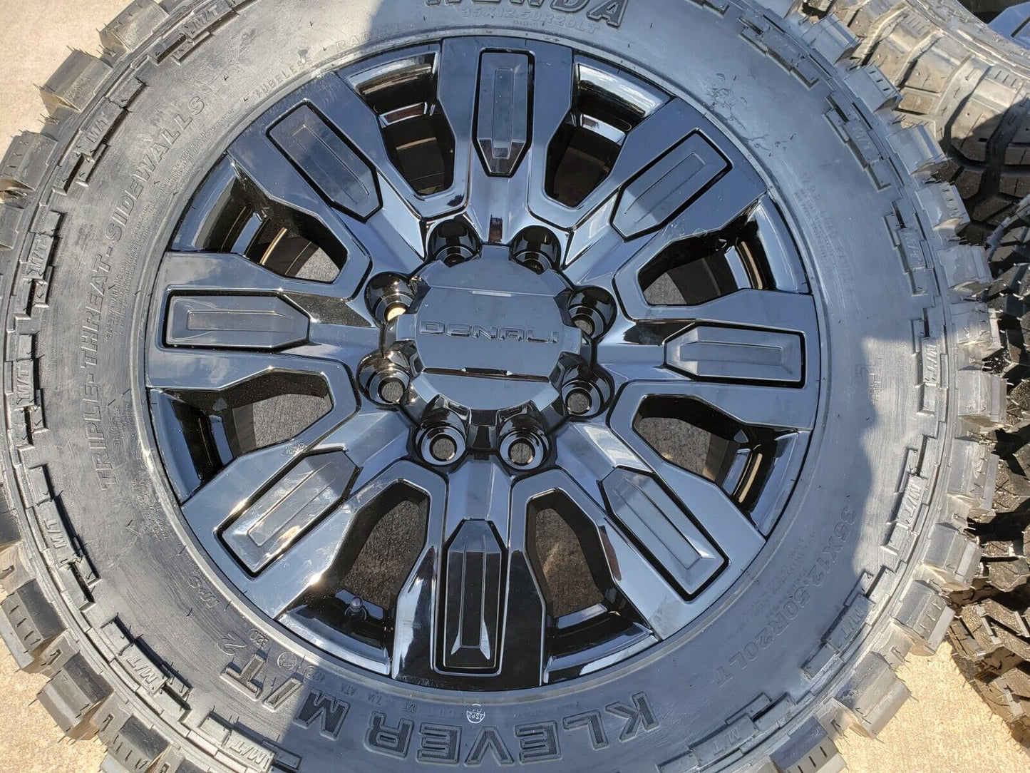 20" Chevy Silverado ZR2 GMC Sierra 2500 3500 OEM 5958 wheels rims 35" NEW 35"