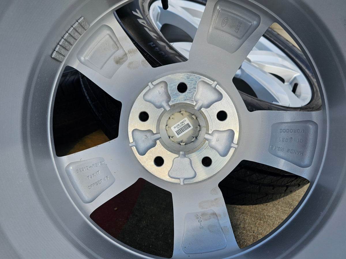 17" Kia Sportage Carnival OEM wheels rims 70640 Sorento Sedona SET NEW