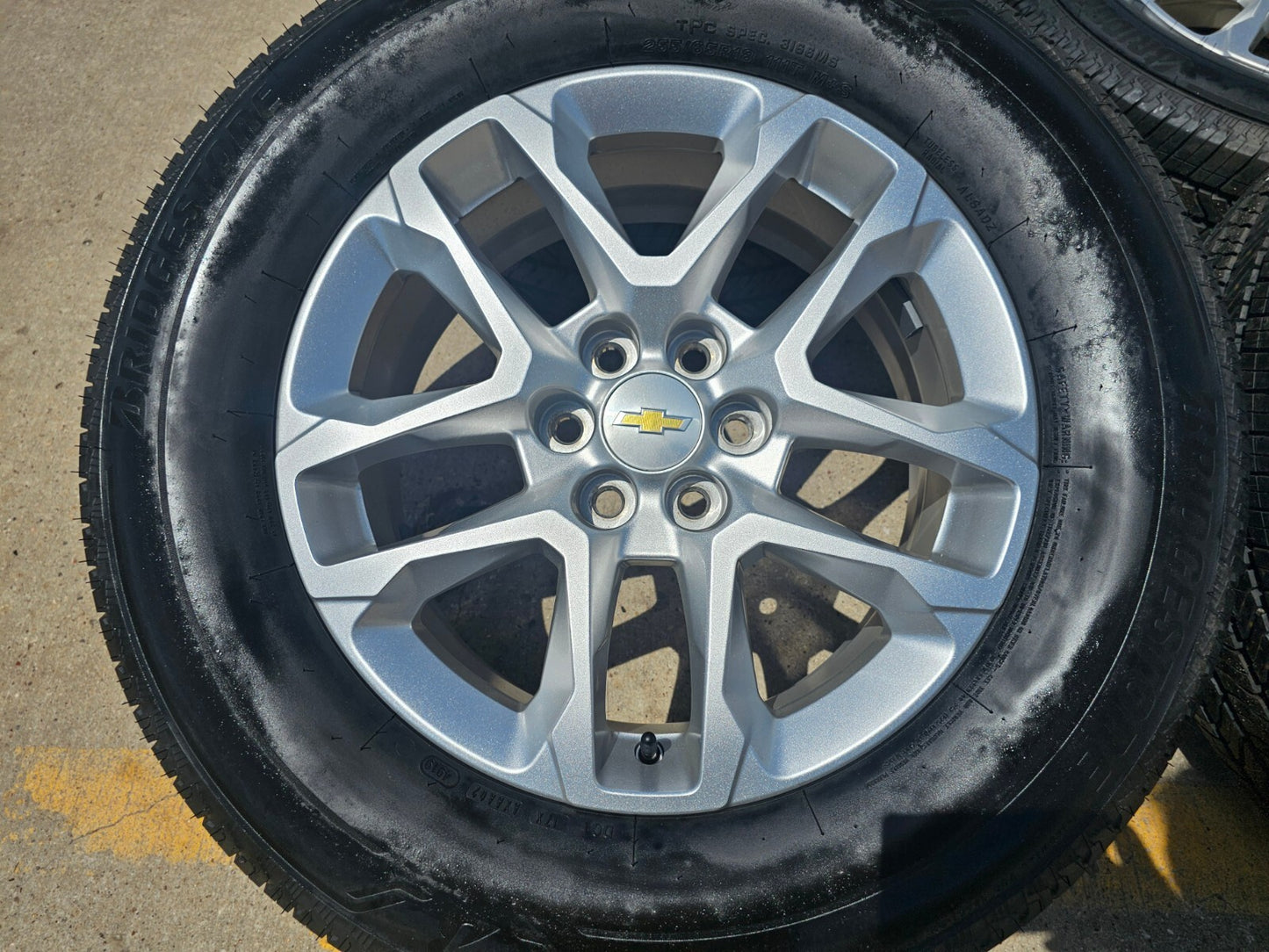 18" Chevy Traverse Blazer GMC Acadia OEM 5843 5844 wheels rims tires