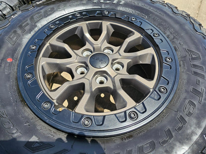 17" Jeep Wrangler 392 Gladiator Rubicon OEM 9304 95240 BEADLOCK wheels rims NEW