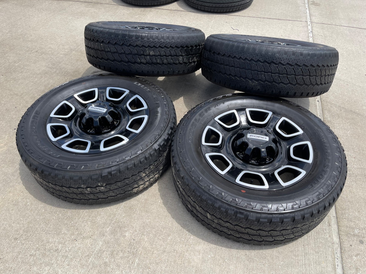 20" Ford F-250 F-350 OEM 10486 10301 Lariat Platinum SET wheels rims tires
