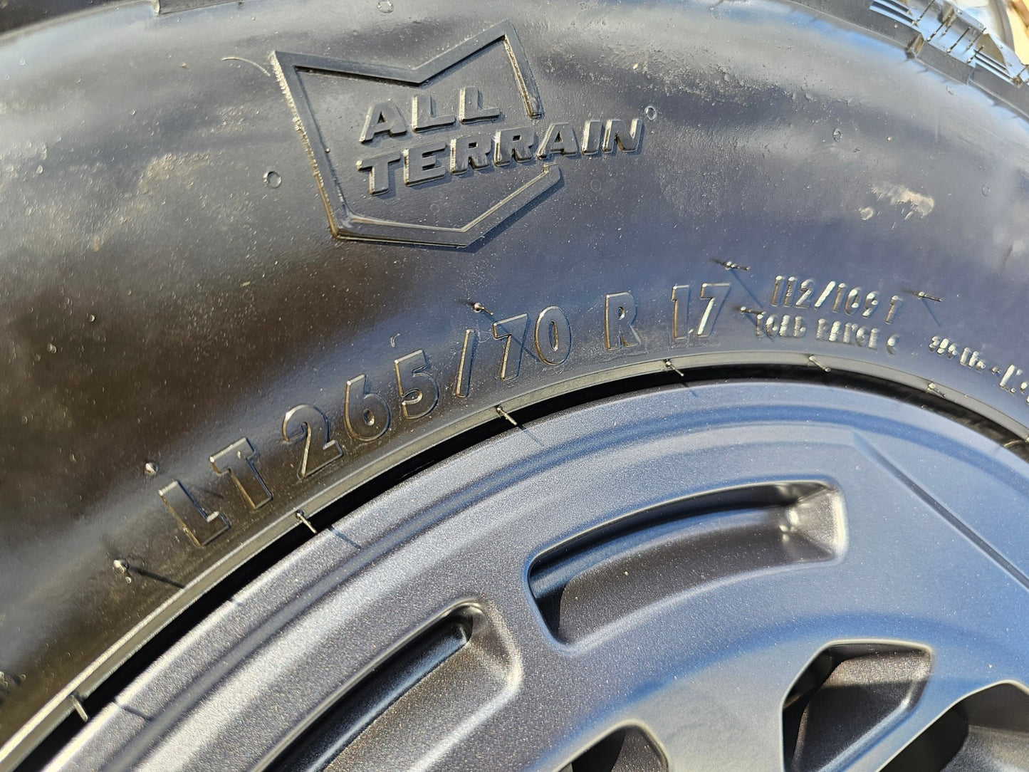 17" Nissan Frontier X-PRO OEM 62270 Desert Runner wheels rims GENERAL A/TX NEW