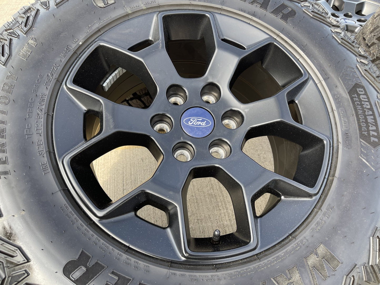 18" Ford F-150 TREMOR RATTLER OEM rims wheels 10341 95029 Expedition 2026 NEW