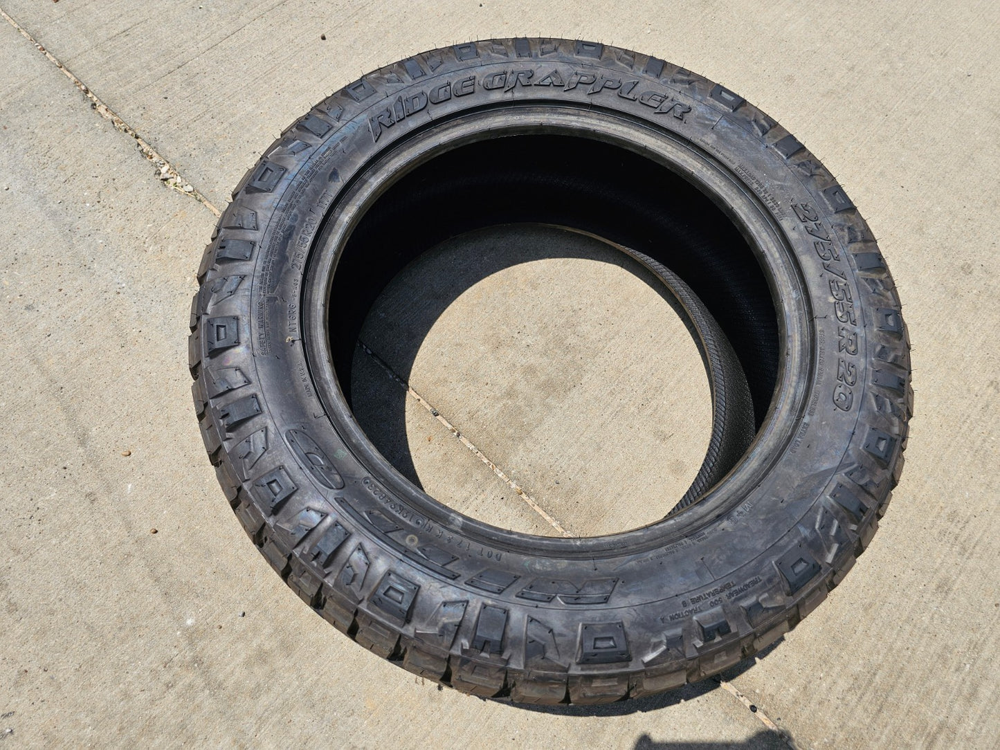 (1) 275/55/20 Nitro Rige Grapler R/T tire 117T XL 275/55r20 NEW