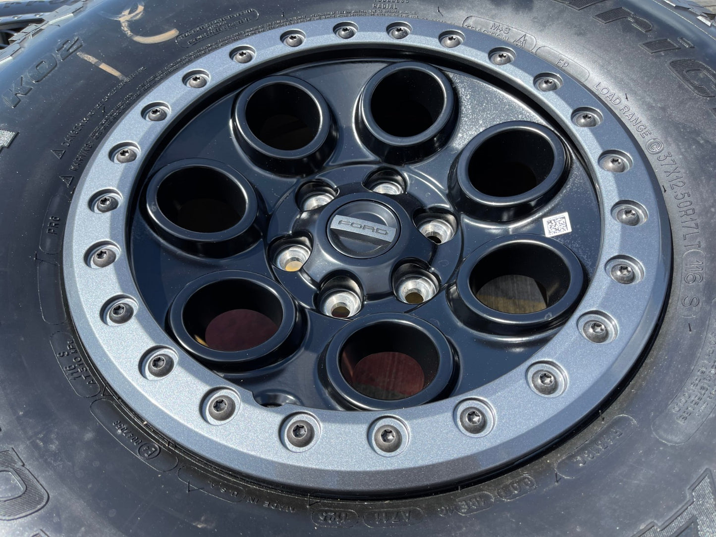 17" Ford F-150 Raptor OEM BEADLOCK 10612 rims wheels BFG KO2 37" 2025 2026 NEW