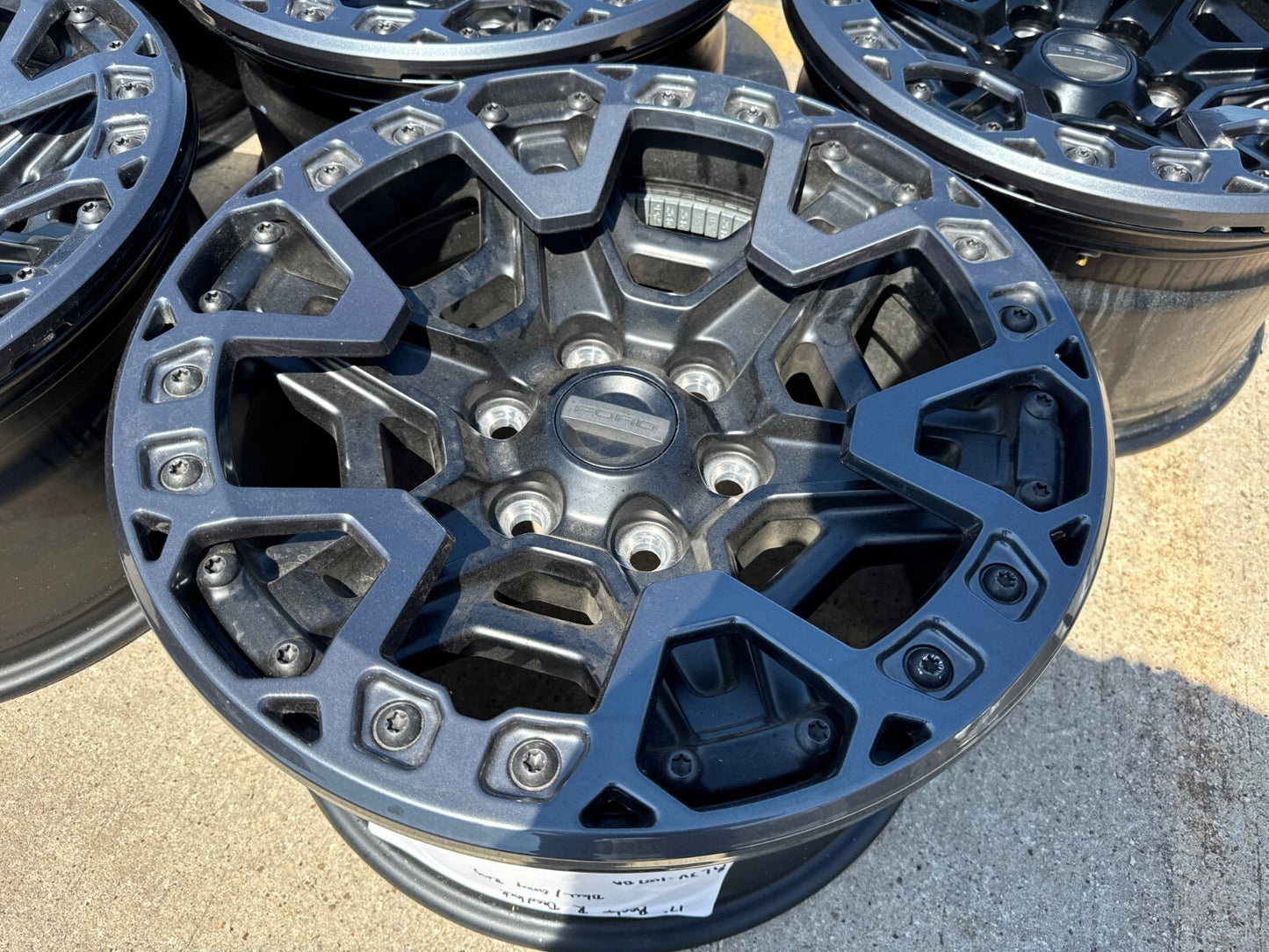 (4) 17" Ford F-150 Raptor R OEM BEADLOCK rims wheels 2024 2025 2026 2027 NEW