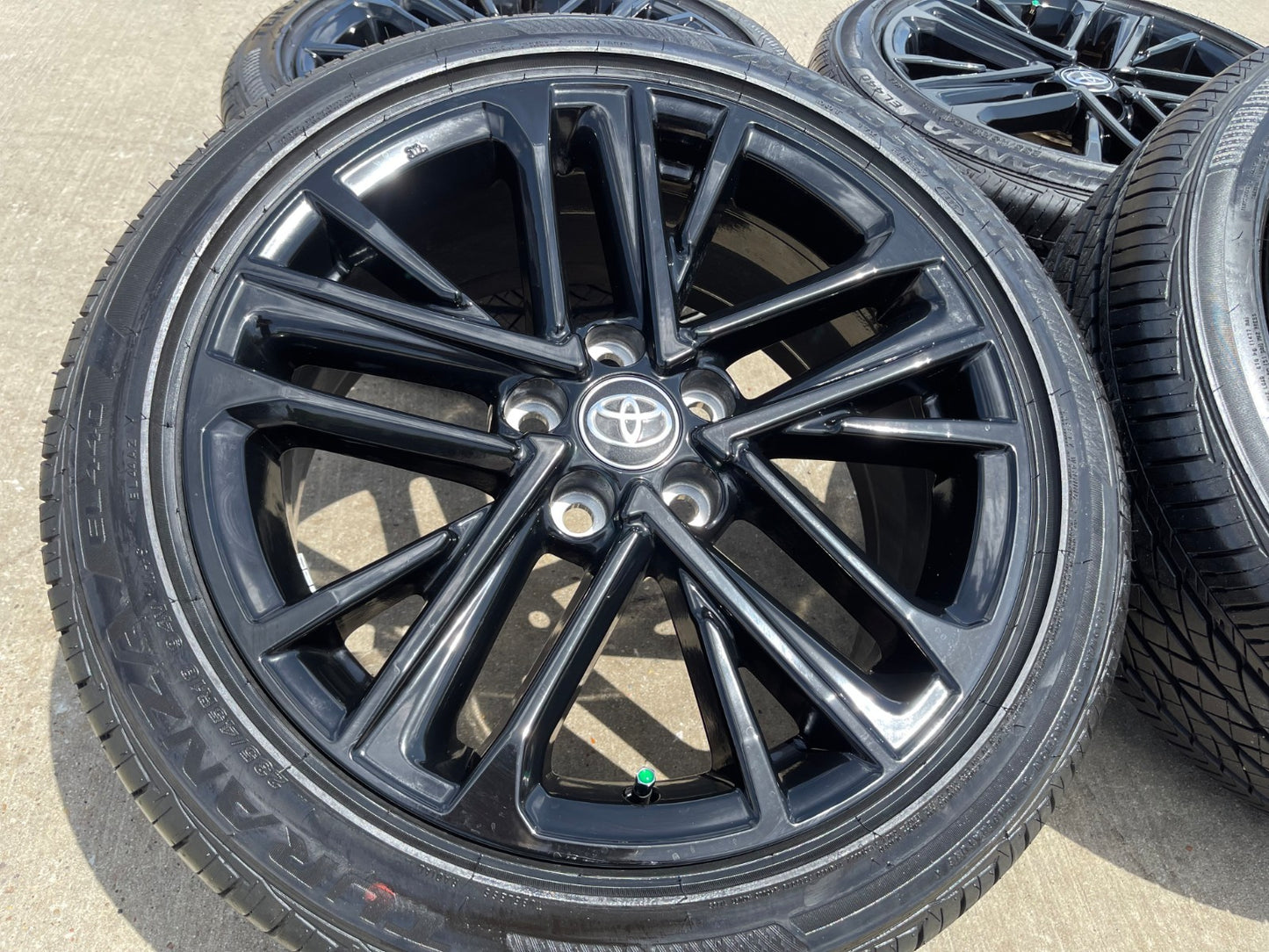 18" Toyota Camry XSE OEM 95968 wheels rims Avalon Lexus 2025 2026 2027 NICE SET